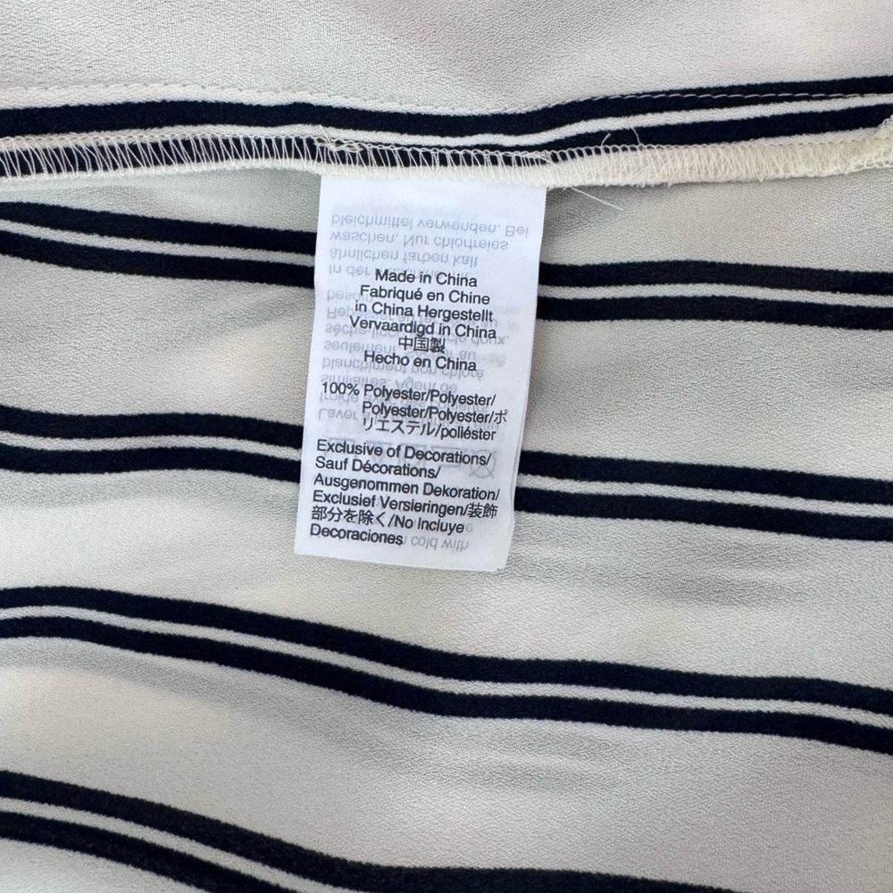 J. Crew Mercantile Off-The-Shoulder Bow Blouse SZ M Striped Navy & Cream - Picture 15 of 15